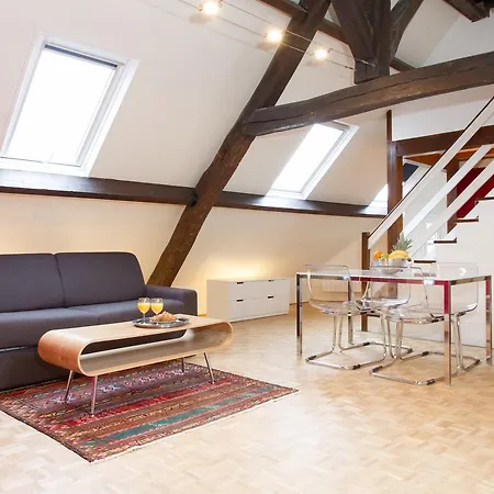 Central Paris - Chatelet Apartment Appartement Parijs